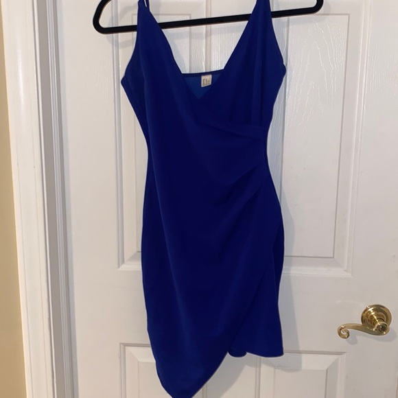 Amazon Dresses & Skirts - Amazon Women’s dress